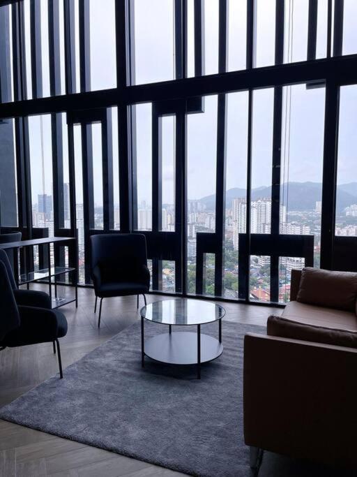Beacon Executive #georgetown #infinitypool #15 Georgetown